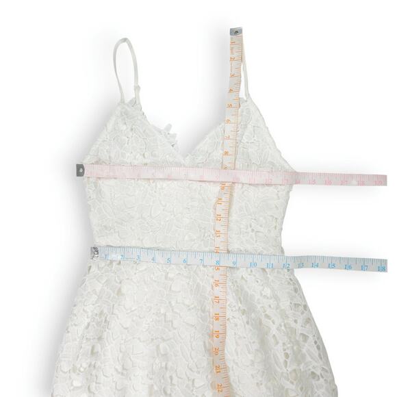 ASTR The Label Lace Fit & Flare Midi Dress White XS EUC Bridal Shower Old Money - Picture 6 of 9